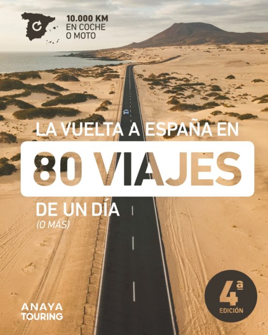 La Vuelta a España en 80 viajes de un día Capa de livro com estrada reta atravessando deserto e texto em espanhol