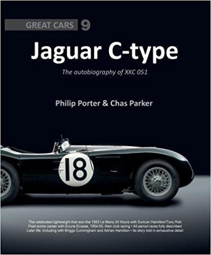 Jaguar C-Type: autobiography of XKC 051 Capa do livro Jaguar C-type com imagem de carro preto e texto na capa