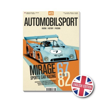 Revista Automobilsport com carro de corrida azul claro e selo de edição em inglês
