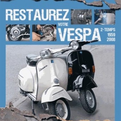 Capa de livro azul com duas Vespas, texto e fotos de peças