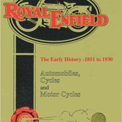 Capa de livro Royal Enfield com título e ilustração de motocicleta
