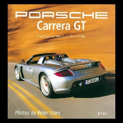 Capa do livro Porsche Carrera GT com carro prata e texto branco sobre fundo alaranjado