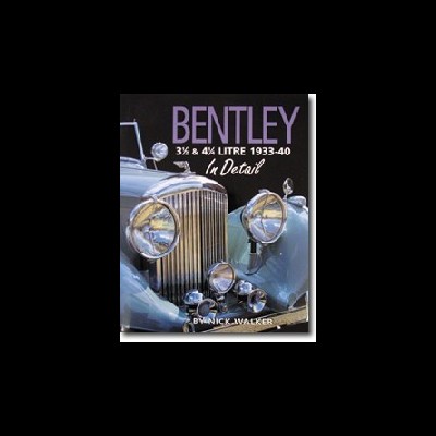 Capa de livro com imagem de frente de um carro clássico Bentley azul e texto de título.