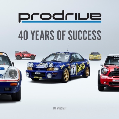 Imagem promocional Prodrive com cinco carros de rali e texto 40 YEARS OF SUCCESS