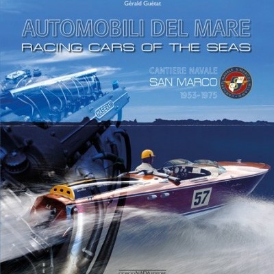 Capa de livro com barco de corrida náutico vermelho e branco e motor azul