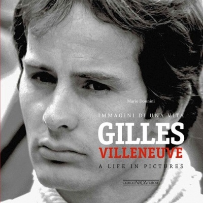 Capa de livro a preto e branco com a fotografia de um homem jovem e texto GILLES VILLENEUVE.