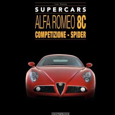 Capa de livro com carro desportivo vermelho Alfa Romeo 8C em fundo preto