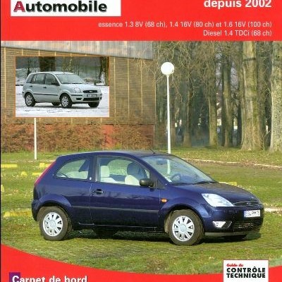 Capa revista técnica automóvel Ford Fiesta e Fusion com carros azul e cinza prateado