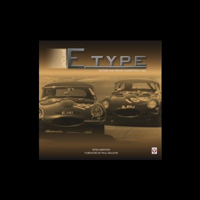 Capa de livro com dois carros Jaguar E-Type clássicos e texto em fundo castanho