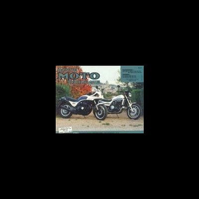 Duas motos desportivas brancas com detalhes em preto numa paisagem urbana ao fundo