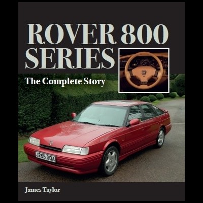 Carro vermelho Rover 800 com volante visível e texto promocional