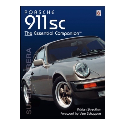 Livro sobre Porsche 911SC com carro cinza na capa