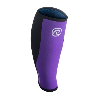 Suporte de perna em neoprene roxo e preto com interior azul e logótipo branco