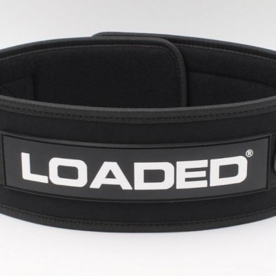 Cinto de levantamento de pesos preto com texto LOADED