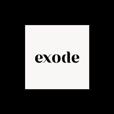 Logótipo com a palavra 'exode' em preto sobre fundo branco