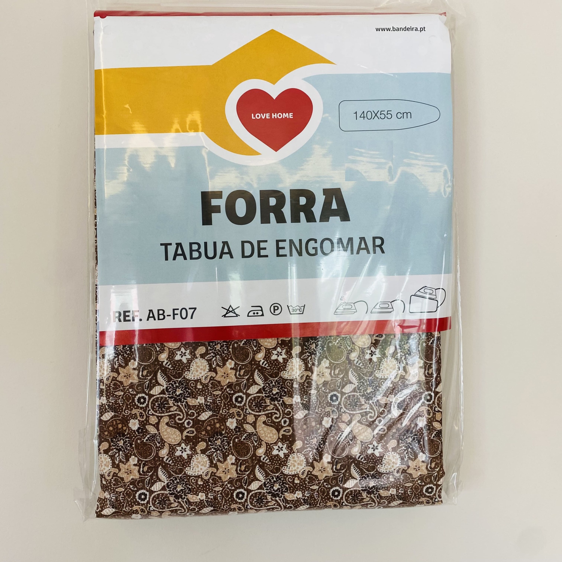 Forra para tábua de engomar padrão castanho creme em embalagem plástica