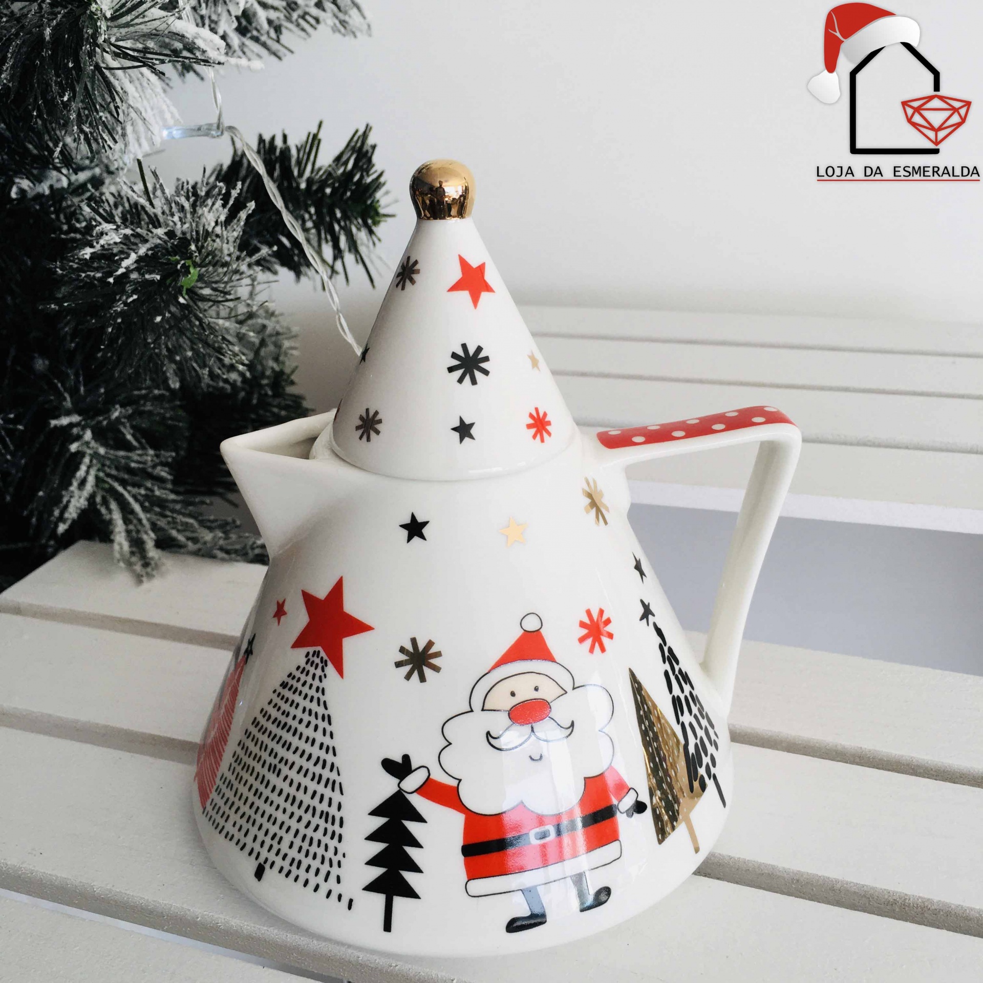 Bule de cerâmica branco com padrão natalício e alça vermelha às pintinhas brancas