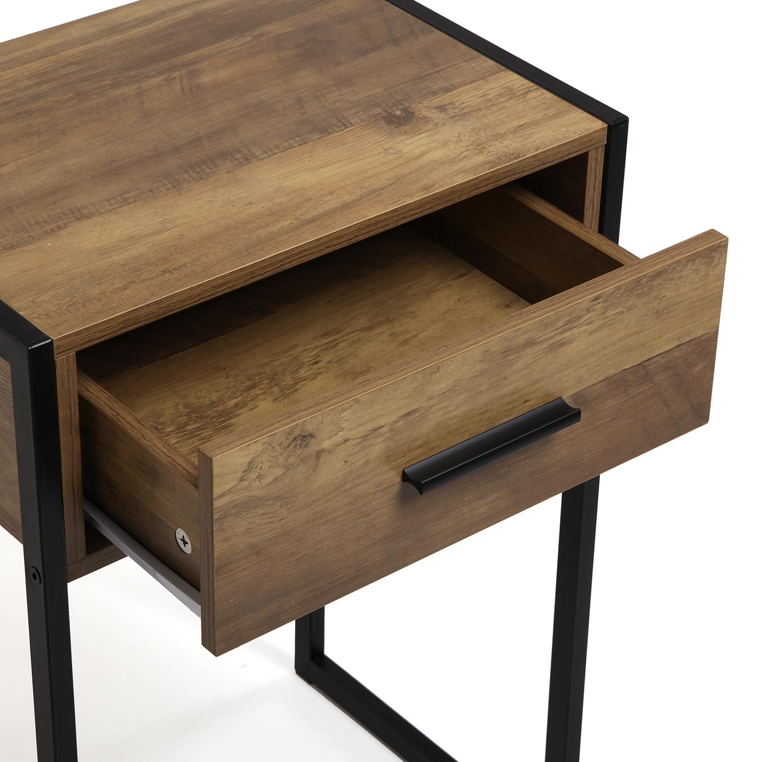 Mesa auxiliar de madeira com gaveta aberta e estrutura metálica preta