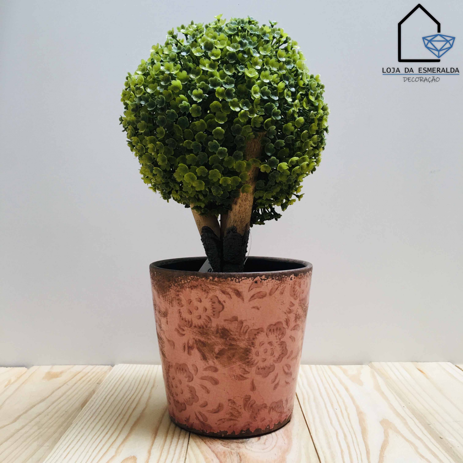 Vaso decorativo rosa com planta artificial esférica verde