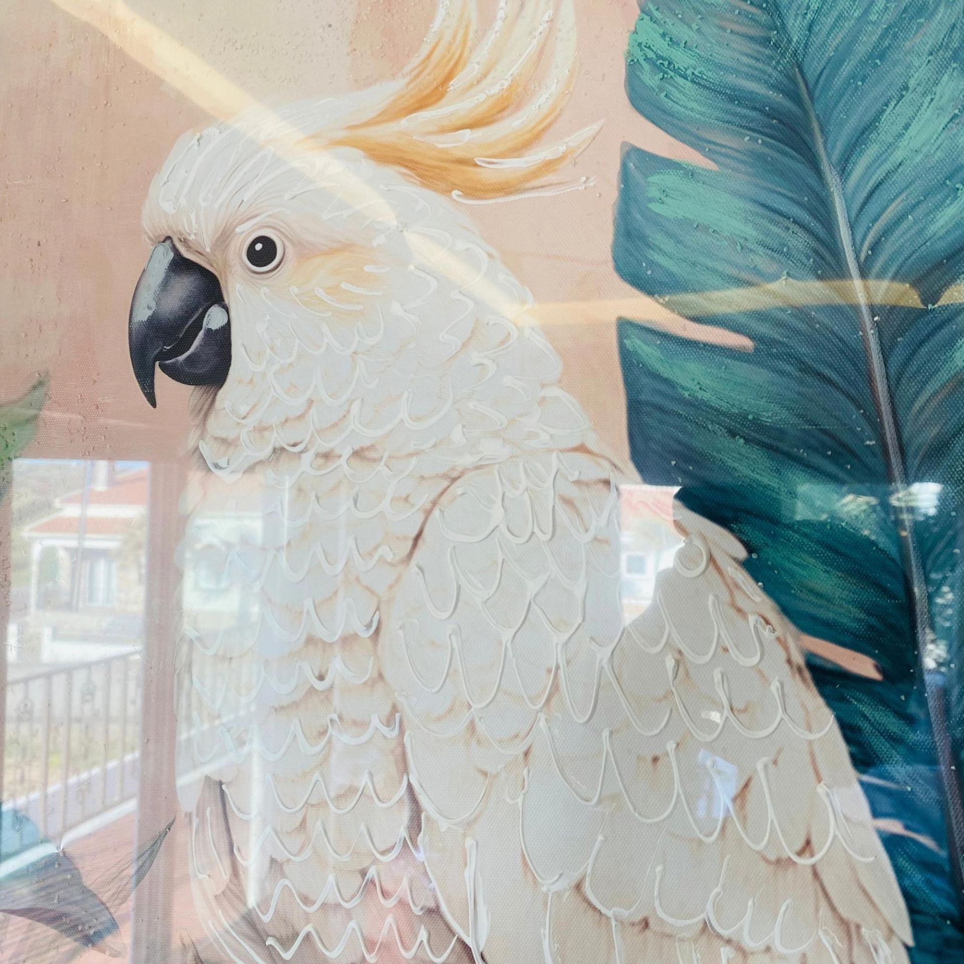 Pintura em tela de papagaio branco com crista amarela e folha azul