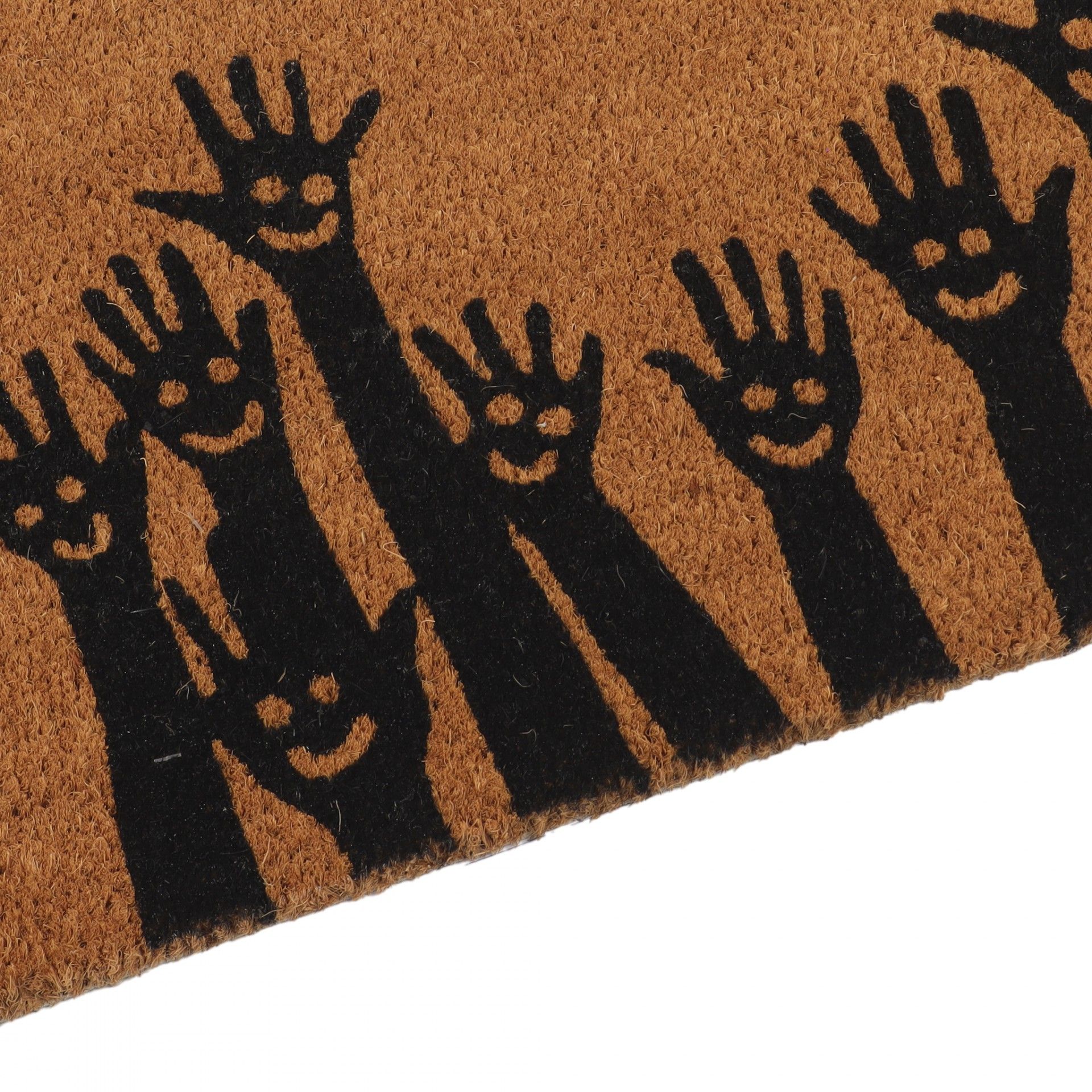 Tapete castanho com padrão de mãos negras e sorrisos