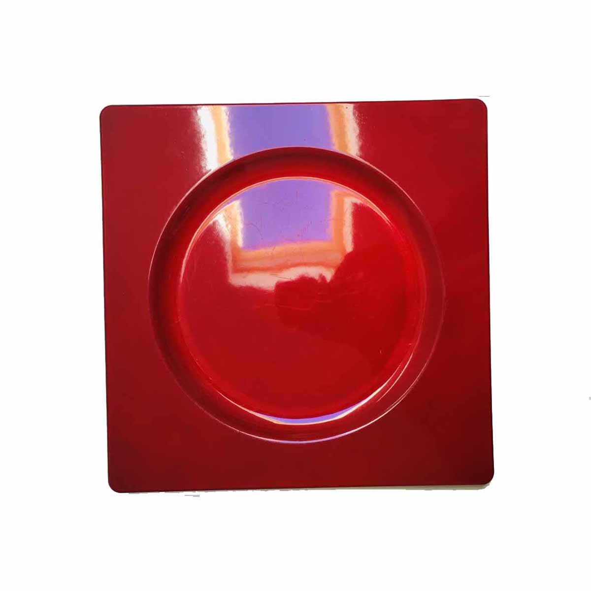 Prato quadrado vermelho em cerâmica