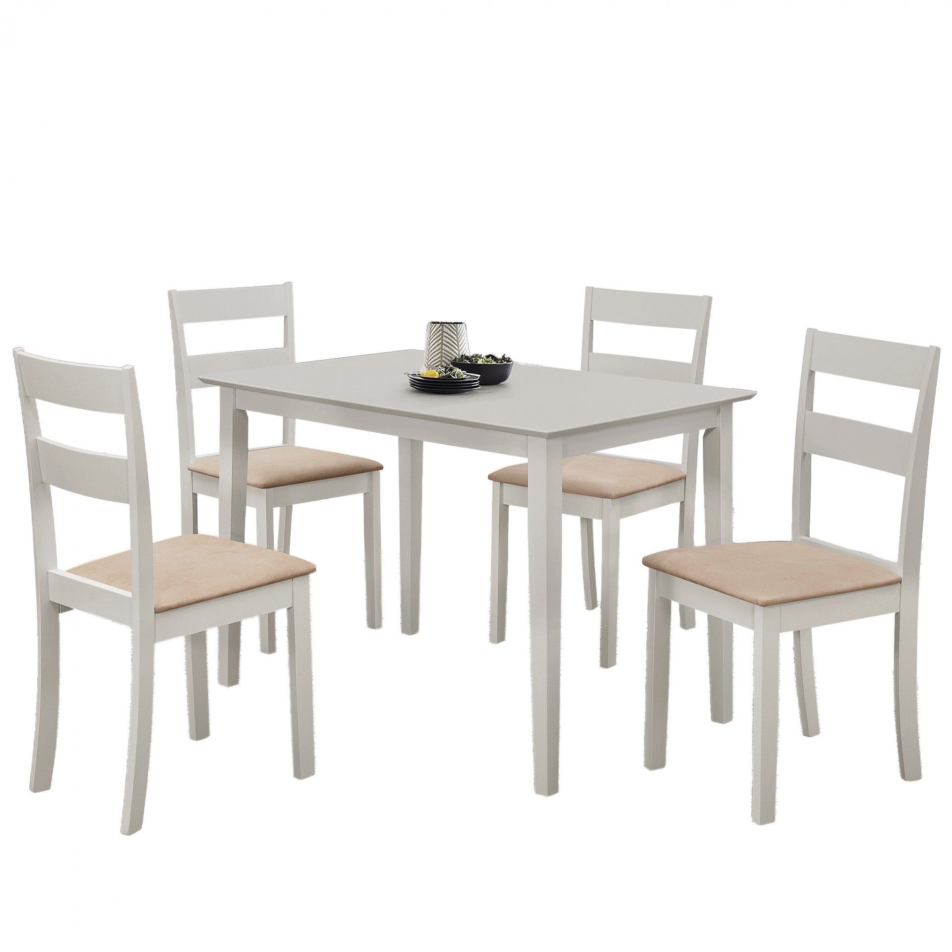 Conjunto de mesa de jantar com quatro cadeiras brancas e assentos bege