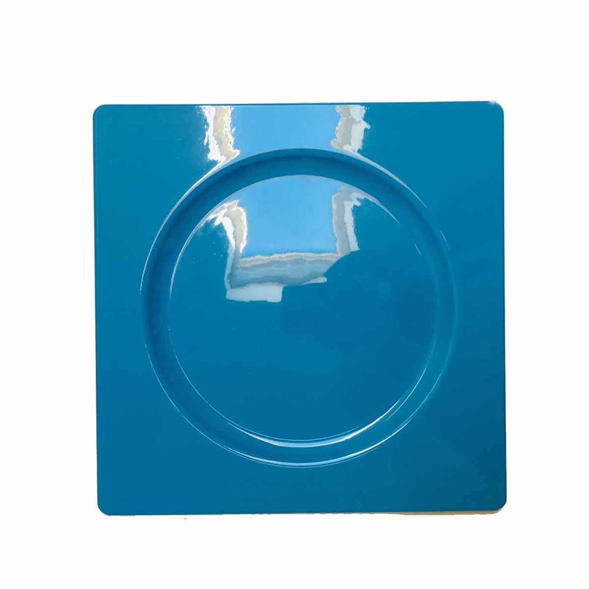 Prato quadrado de plástico azul brilhante com relevo central