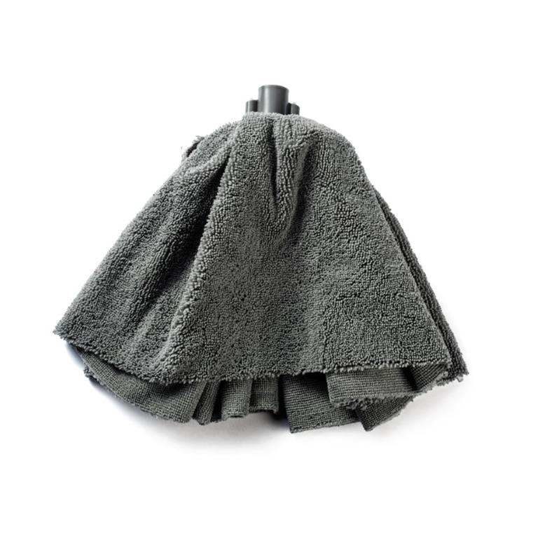 Pano de esfregona cinzento em tecido microfibra com suporte preto