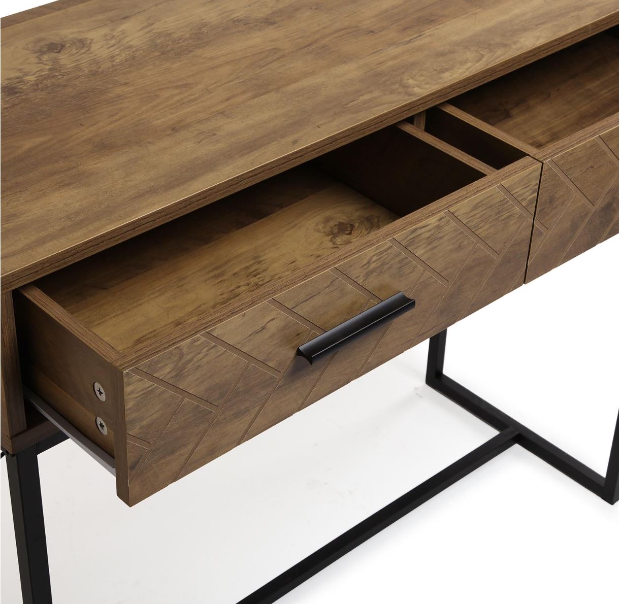 Secretária de madeira castanha com gaveta aberta e estrutura metálica preta