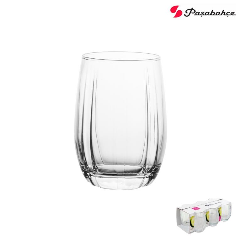 Copo de vidro transparente com padrão listrado vertical e embalagem com três copos.