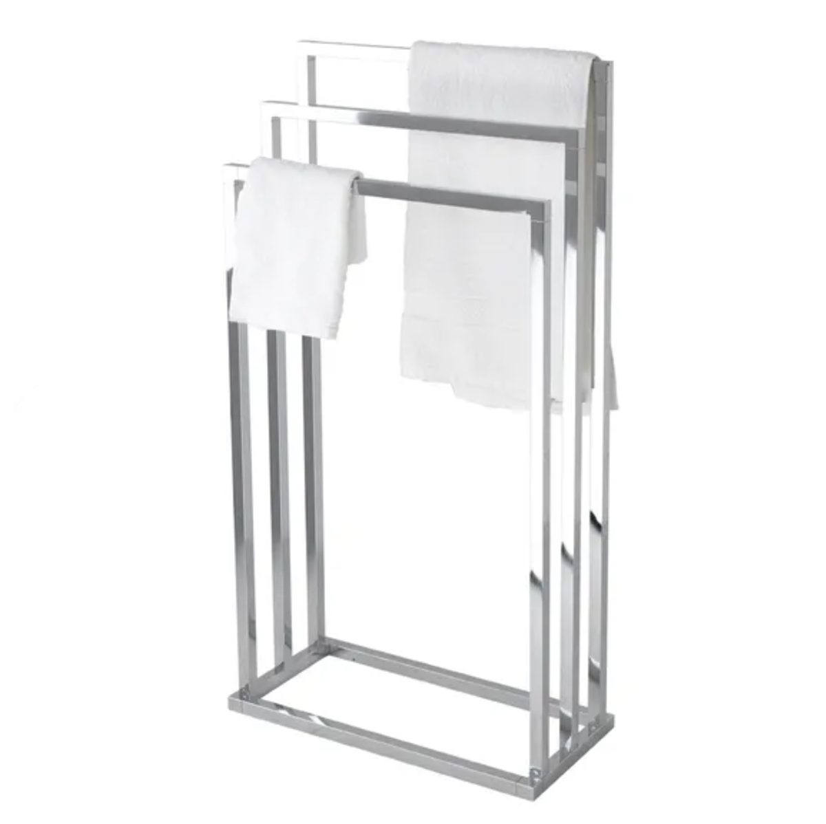 Suporte metálico cromado para toalhas com duas toalhas brancas penduradas