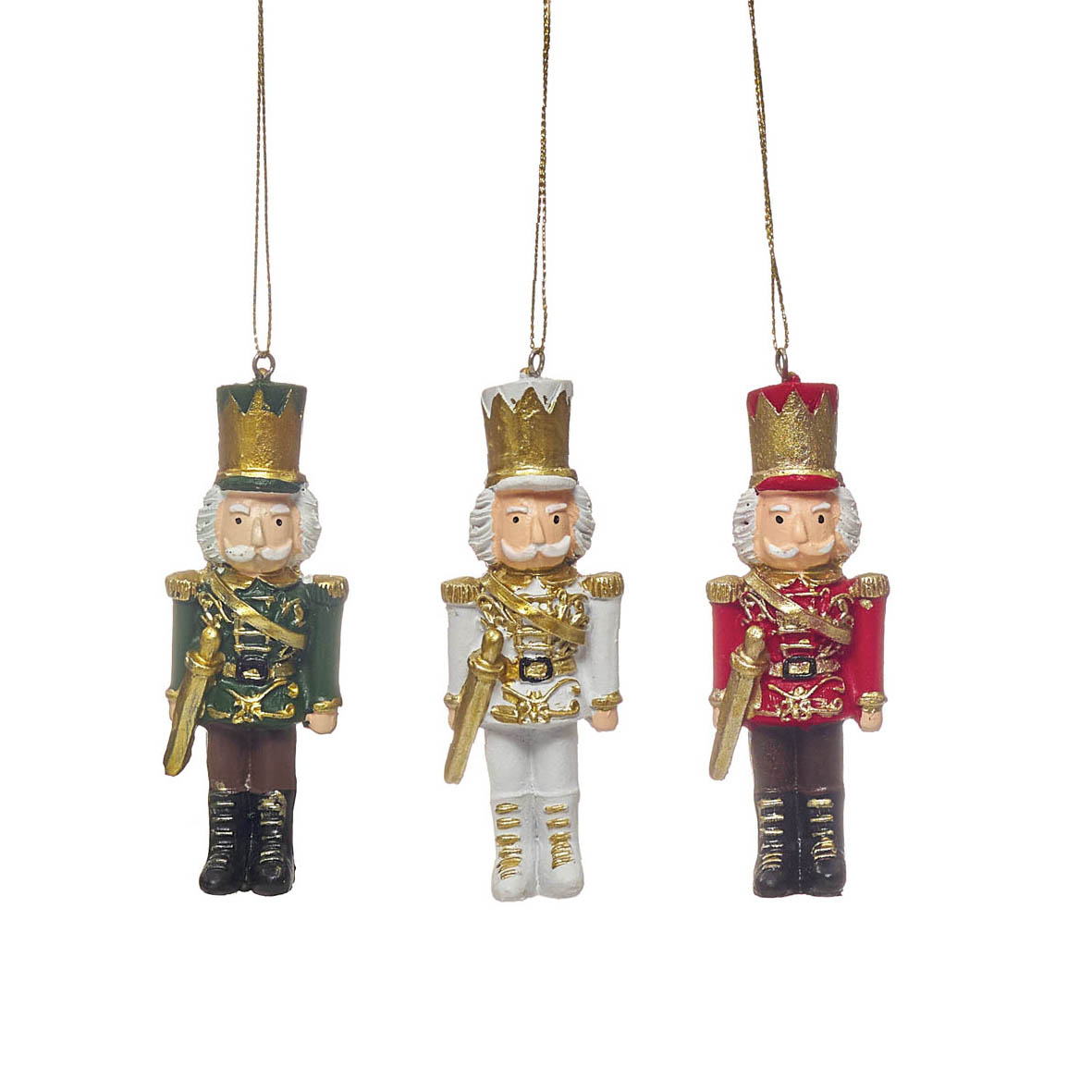 Três enfeites de soldadinhos de chumbo em verde, branco e vermelho com detalhes dourados