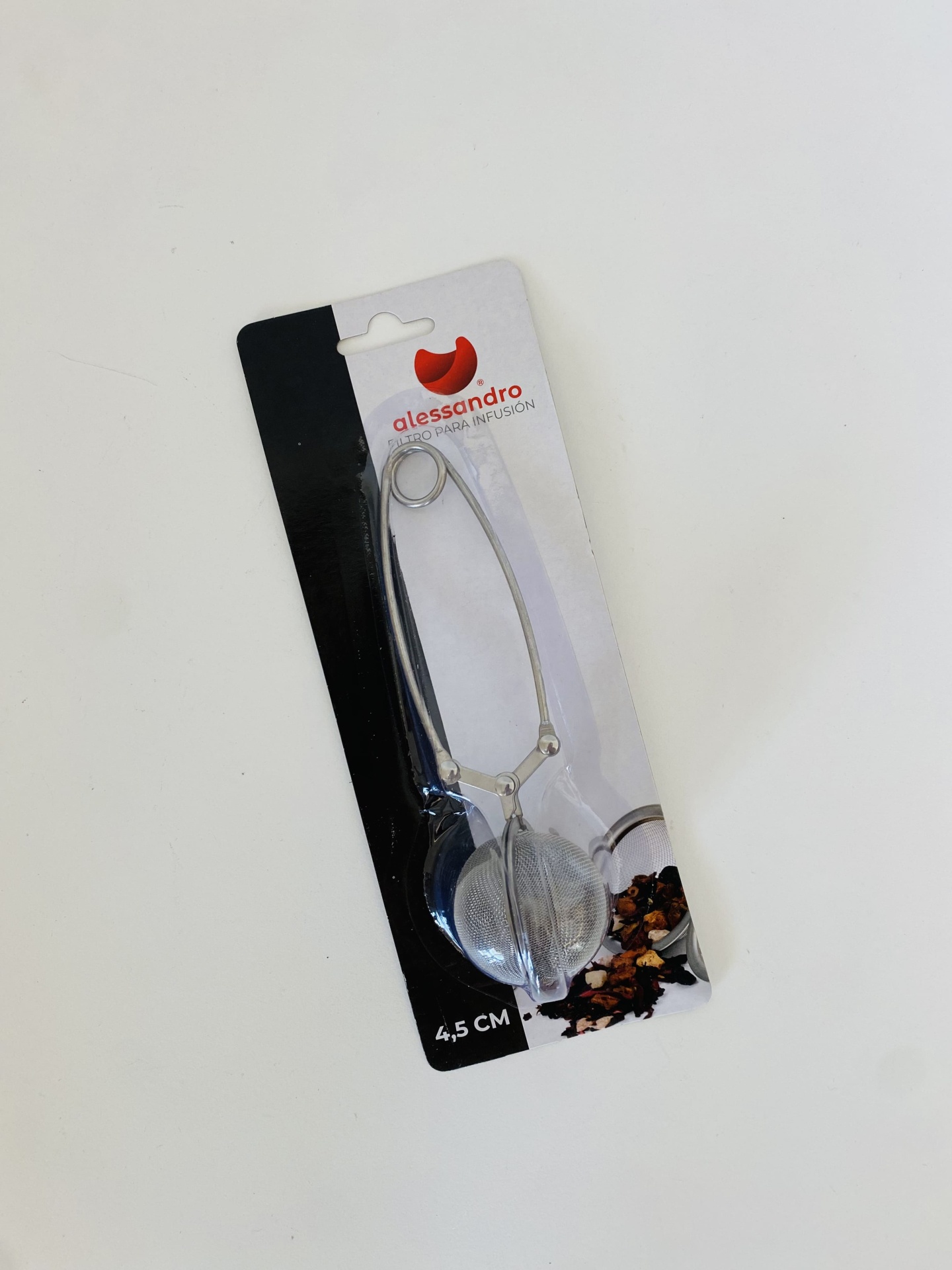Infusor de chá em metal com embalagem da marca Alessandro