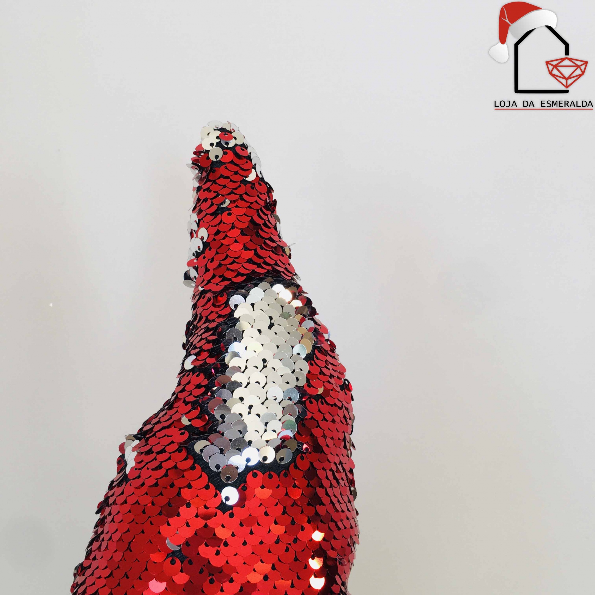 Gorro de Natal com lantejoulas vermelhas e prateadas