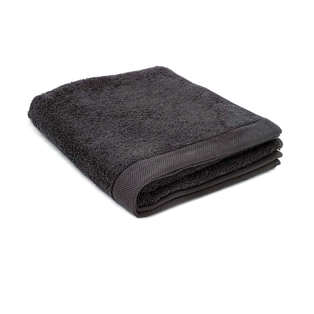 Toalha de banho preta dobrada