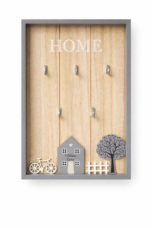 Quadro decorativo de madeira com ganchos e elementos de casa, bicicleta e árvore.