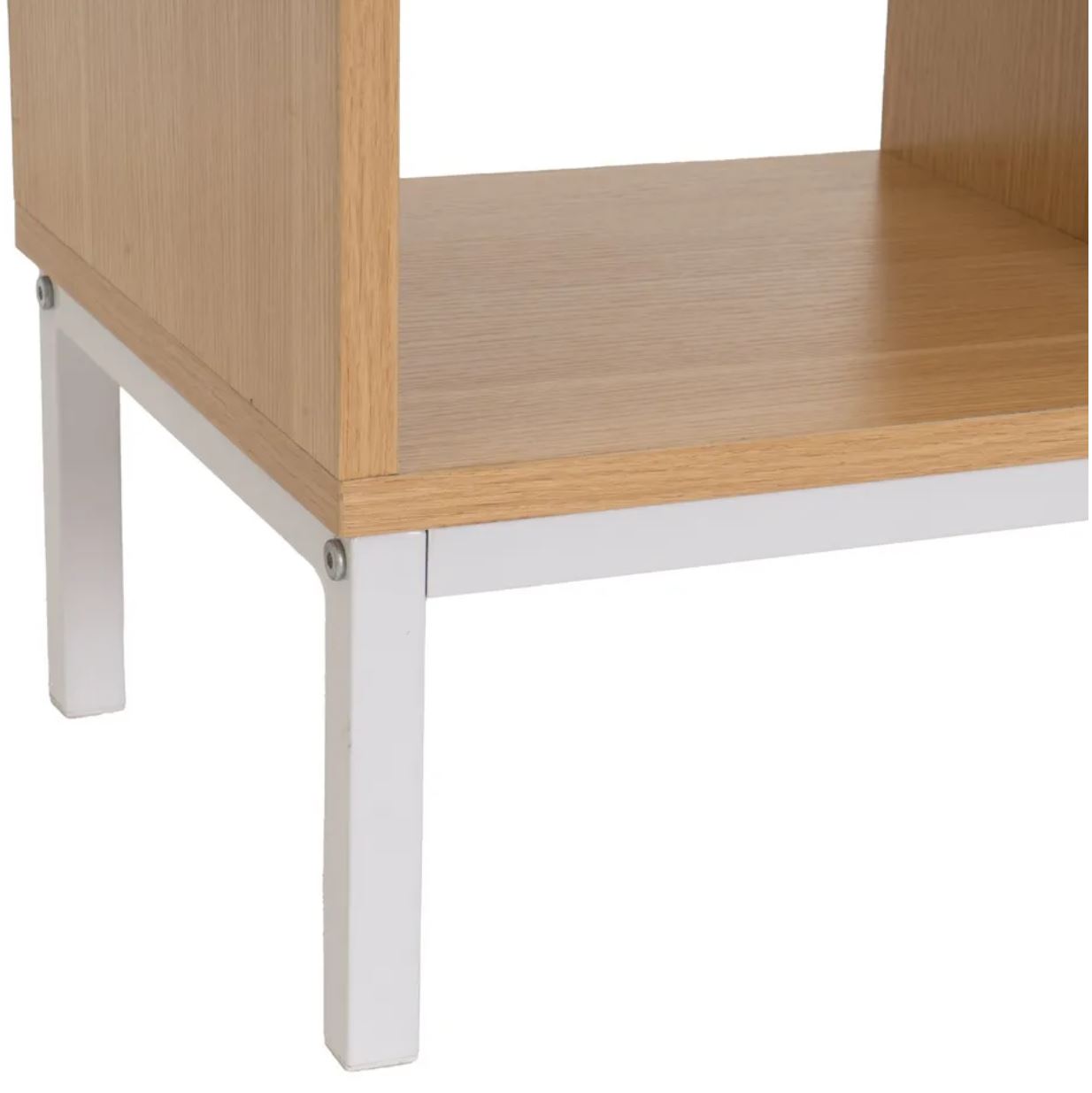 Pé de móvel madeira clara com suporte metálico branco