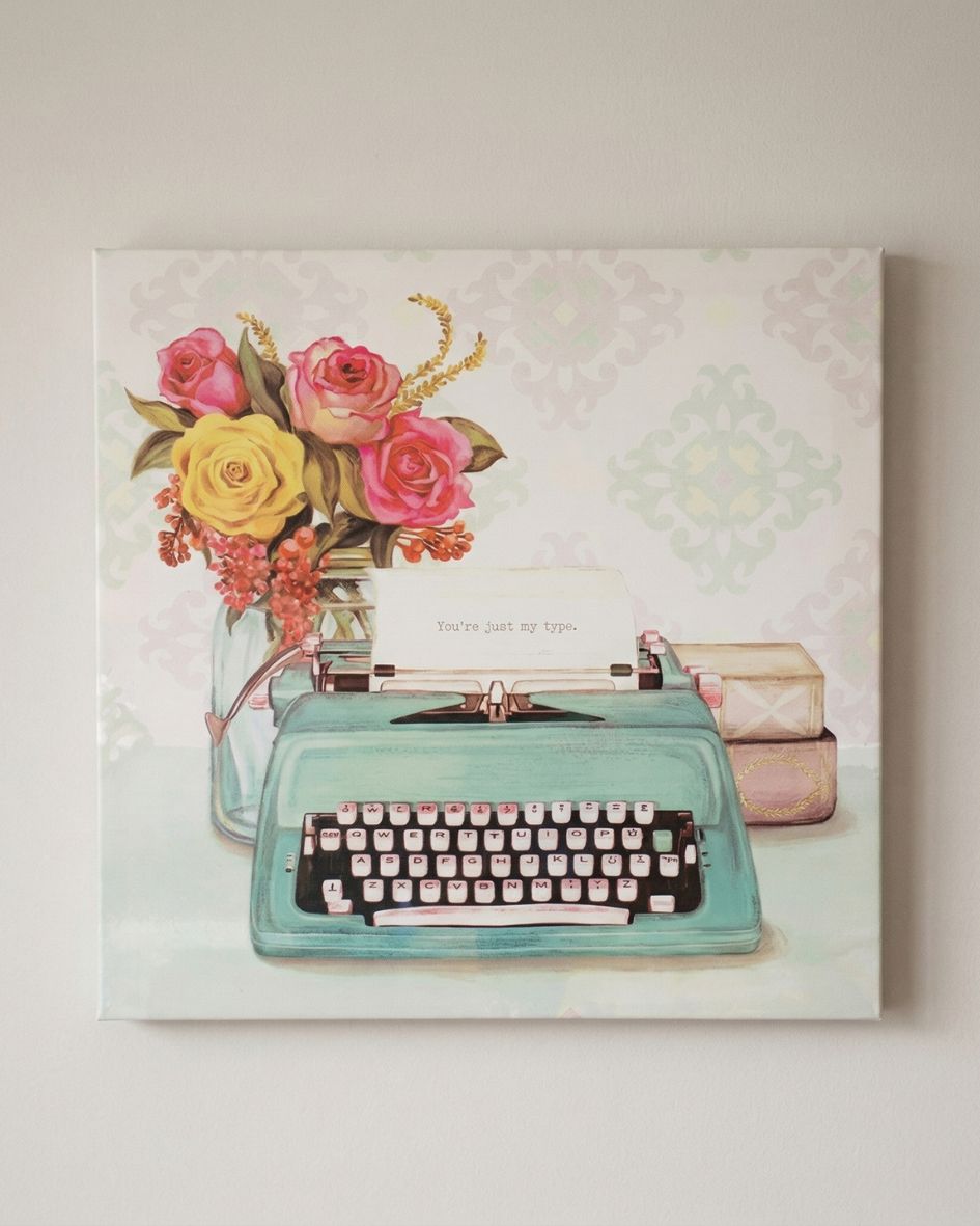 Quadro decorativo com máquina de escrever azul vintage e flores coloridas