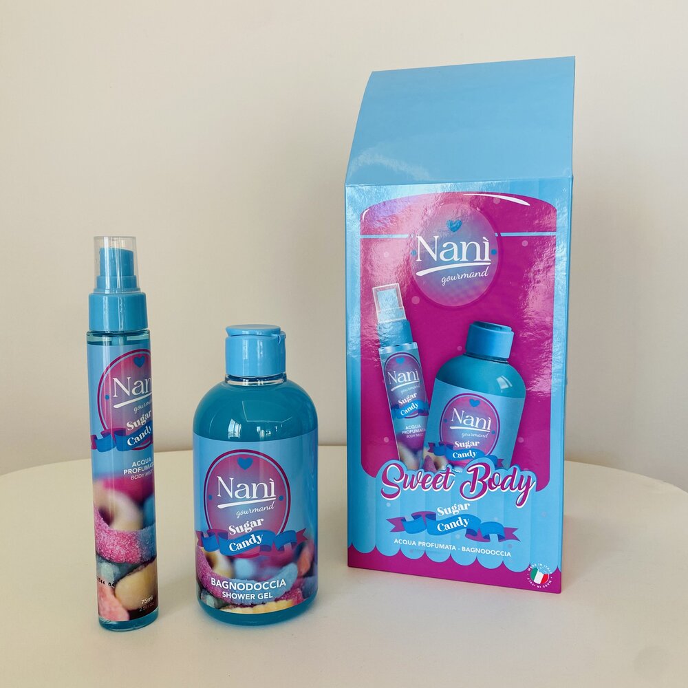 Conjunto de produtos corpóreos Nani Sweet Body em embalagem azul e rosa