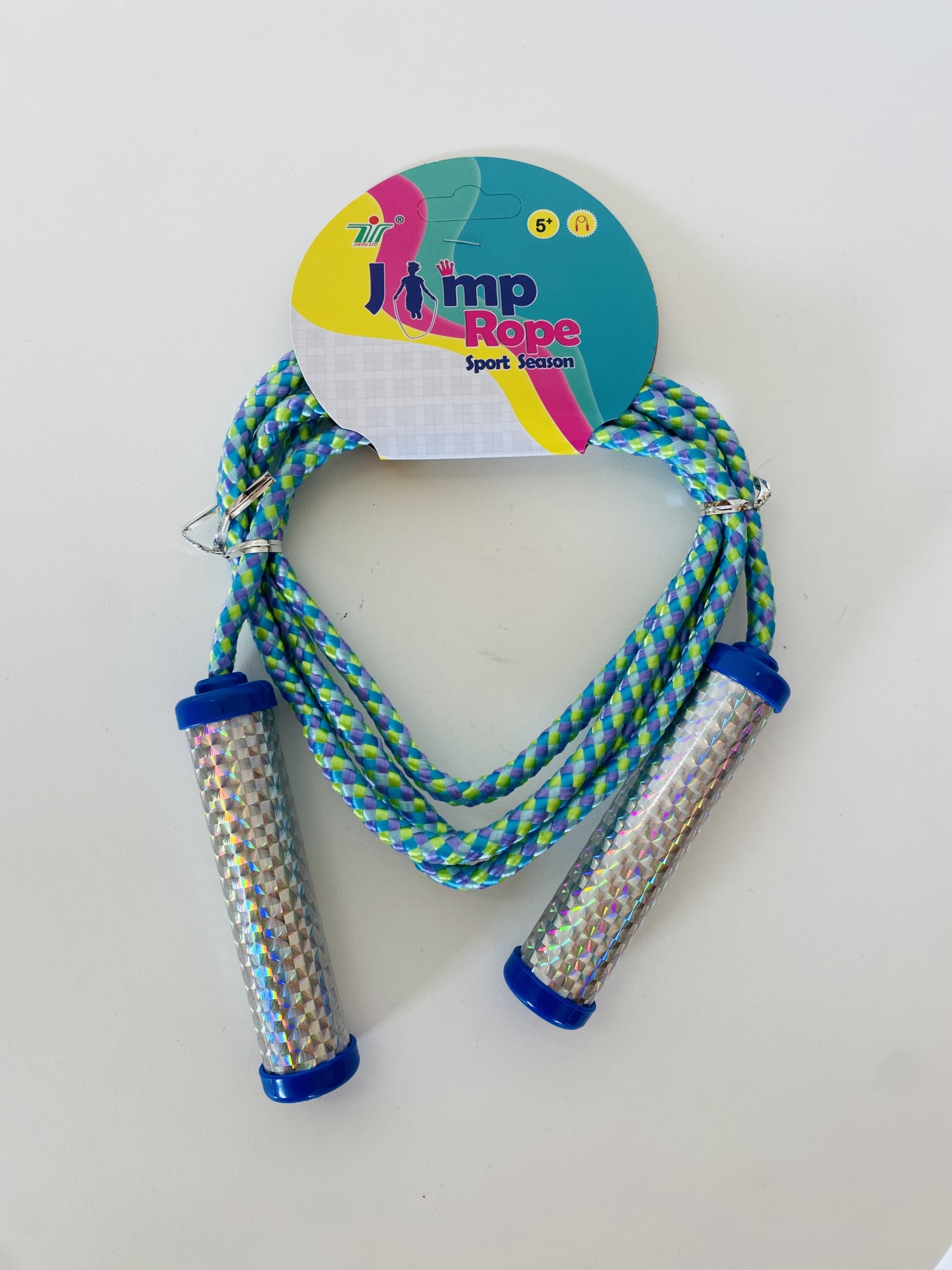 Corda de saltar com pegadores metálicos e cabo trançado colorido