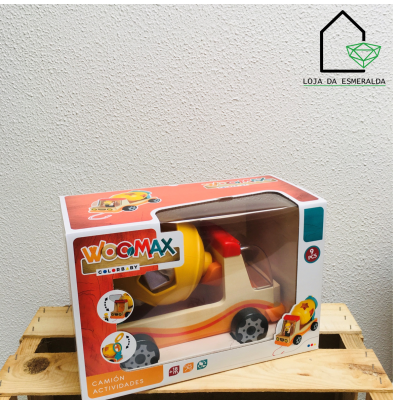 Brinquedo de madeira camião betão Woomax na embalagem