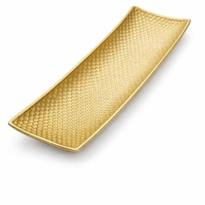 Prato retangular dourado texturizado em fundo branco