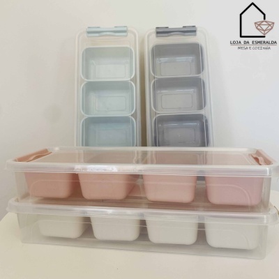 Caixas organizadoras transparentes com divisórias em várias cores pastel