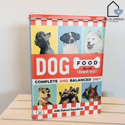 Lata metálica colorida com imagens de cães e texto de ração para cães
