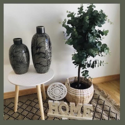 Jarras em Preto | Cerâmicas