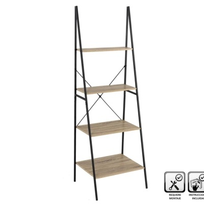 Estante preta com prateleiras de madeira clara em fundo branco