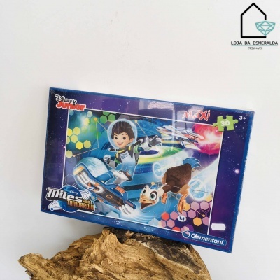 Quebra-cabeça Disney Junior Miles From Tomorrow 30 peças em caixa azul