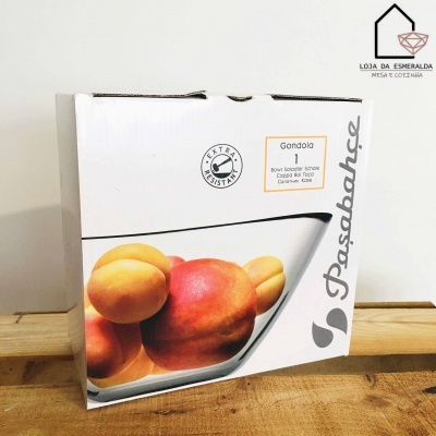 Embalagem branca para taça de vidro para frutas com frutos na imagem e texto da marca Pasabahce