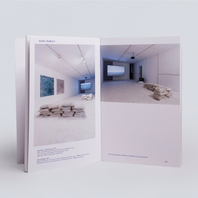 Almost Blue / Maria Trabulo